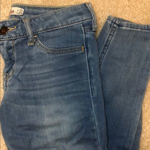Hollister Medium Wash Jeggings